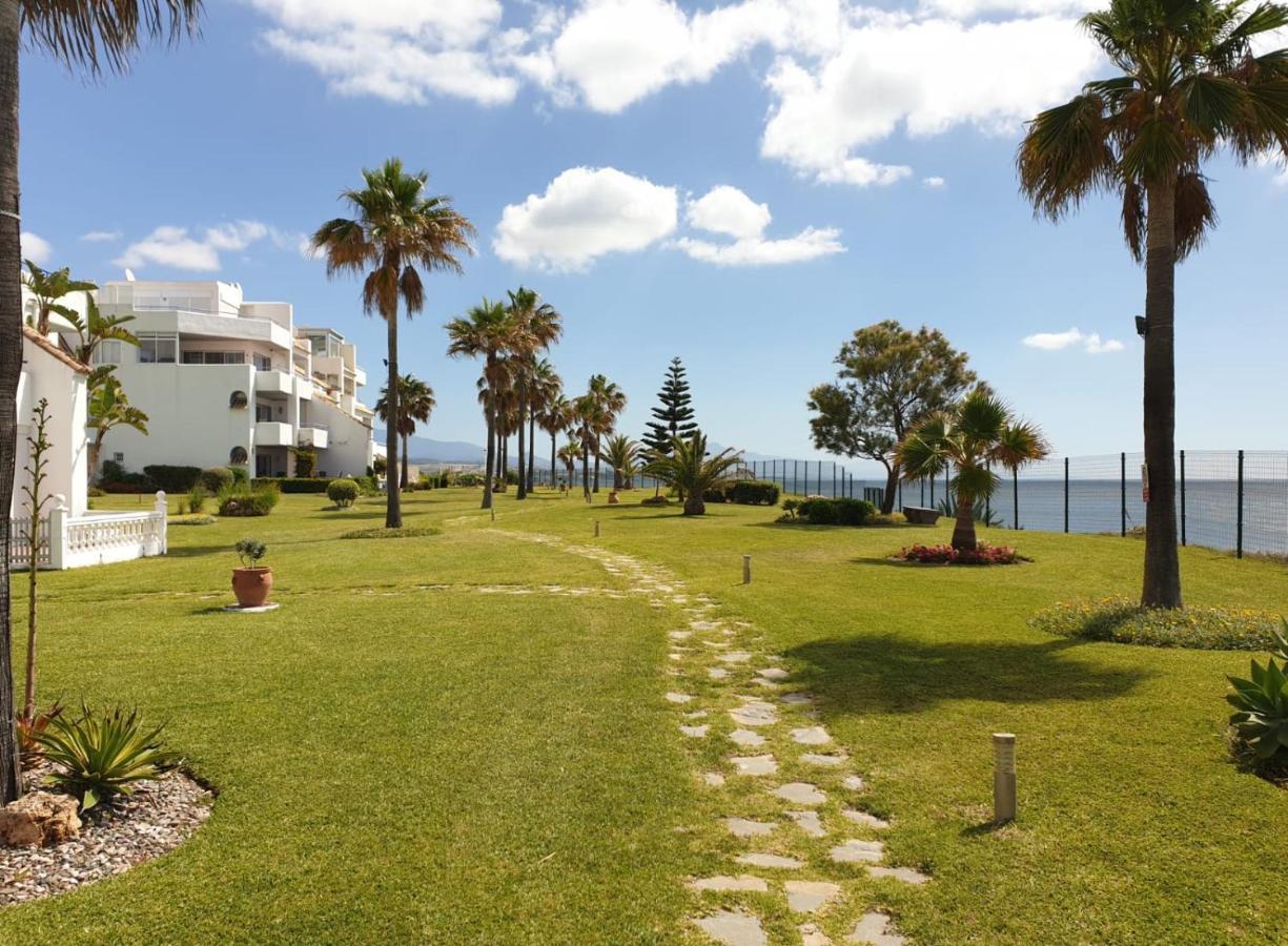 Casitamar Frontline Beach House Rental Casares Costa Near Estepona Баия-де-Касарес Экстерьер фото