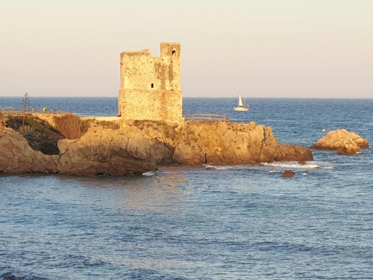 Casitamar Frontline Beach House Rental Casares Costa Near Estepona Баия-де-Касарес Экстерьер фото