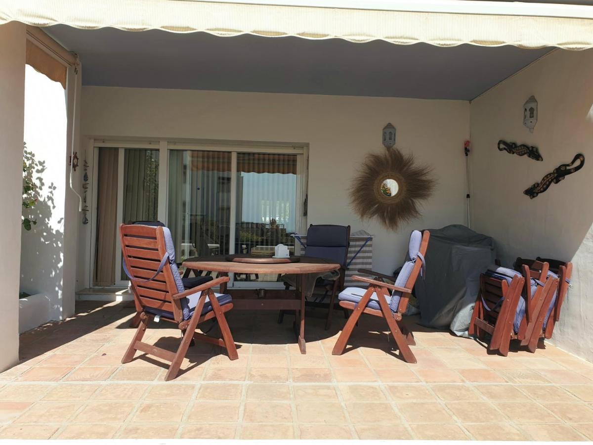 Casitamar Frontline Beach House Rental Casares Costa Near Estepona Баия-де-Касарес Экстерьер фото
