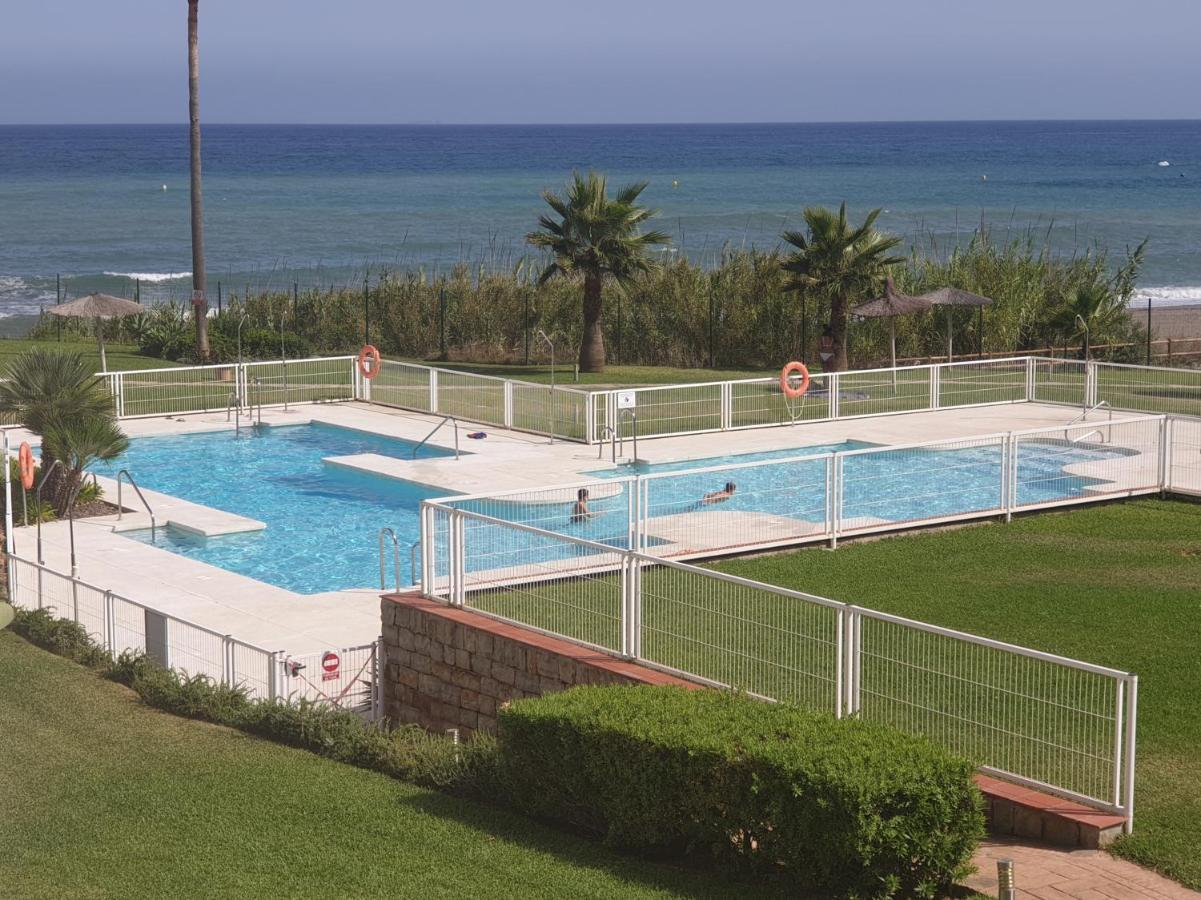 Casitamar Frontline Beach House Rental Casares Costa Near Estepona Баия-де-Касарес Экстерьер фото
