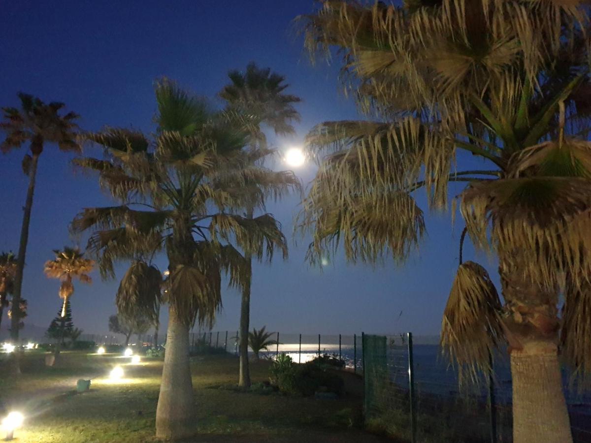 Casitamar Frontline Beach House Rental Casares Costa Near Estepona Баия-де-Касарес Экстерьер фото