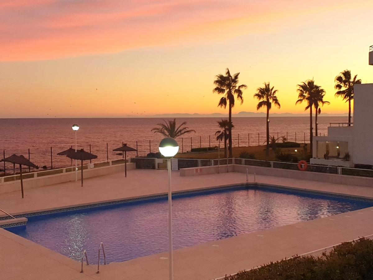 Casitamar Frontline Beach House Rental Casares Costa Near Estepona Баия-де-Касарес Экстерьер фото
